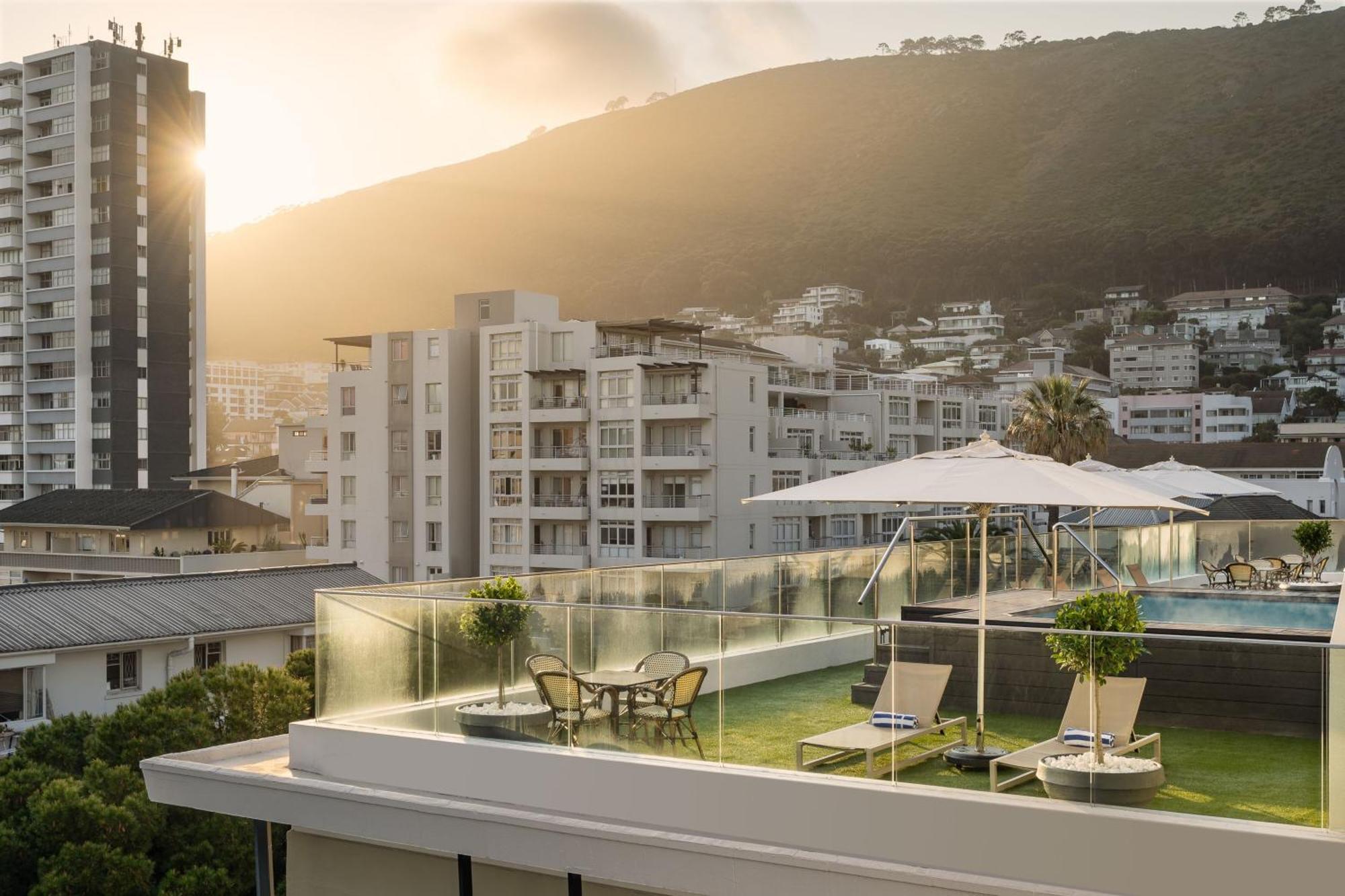 Protea Hotel By Marriott Cape Town Sea Point Экстерьер фото