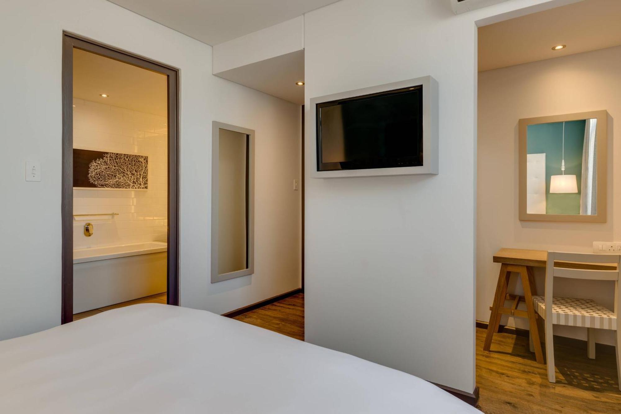 Protea Hotel By Marriott Cape Town Sea Point Экстерьер фото